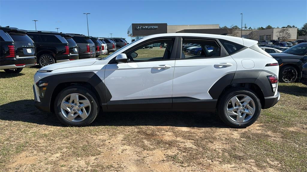 2026 Hyundai KONA SE FWD