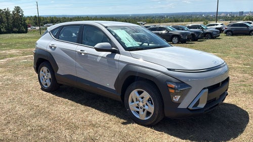 2027 Hyundai KONA SE FWD