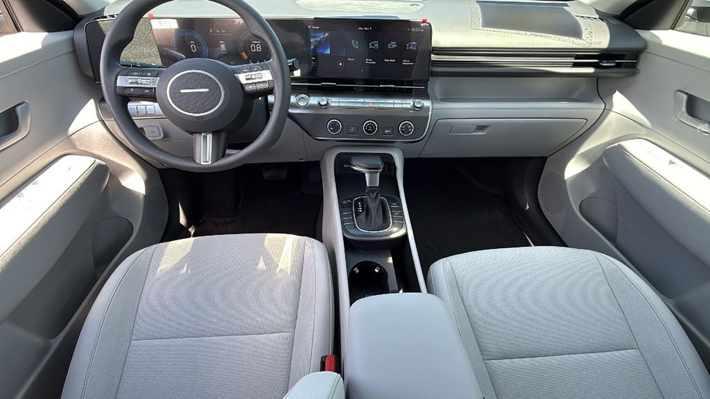 2027 Hyundai KONA SE FWD