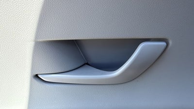 2027 Hyundai KONA SE FWD