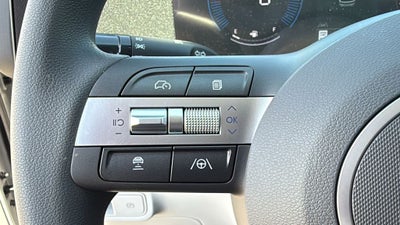 2027 Hyundai KONA SE FWD