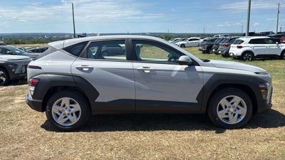 2027 Hyundai KONA SE FWD