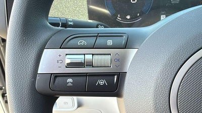2027 Hyundai KONA SE FWD