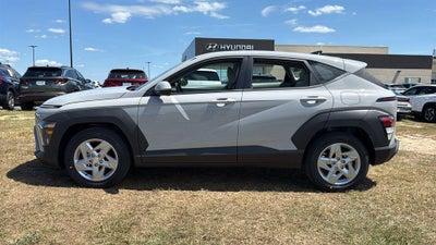 2027 Hyundai KONA SE FWD