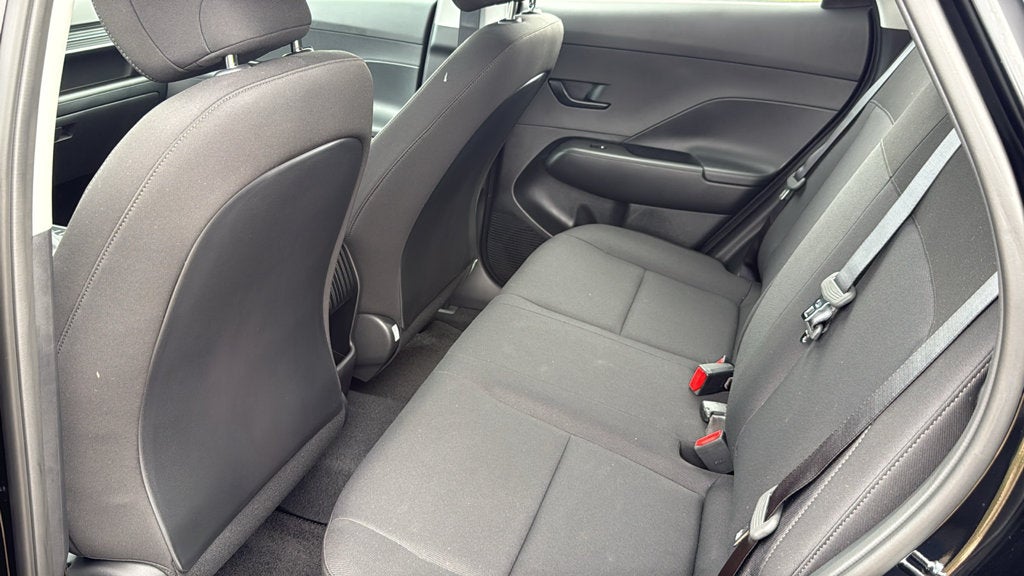 2027 Hyundai KONA SE FWD