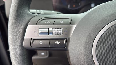 2027 Hyundai KONA SE FWD