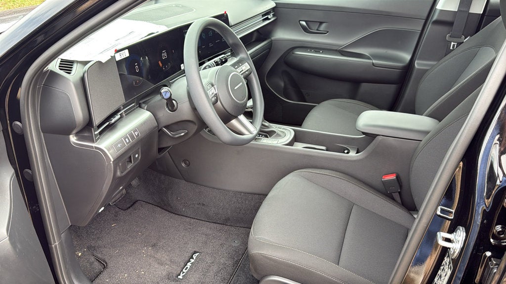 2027 Hyundai KONA SE FWD