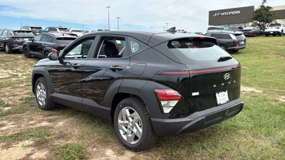 2027 Hyundai KONA SE FWD