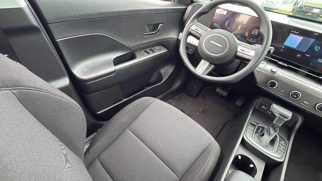 2027 Hyundai KONA SE FWD