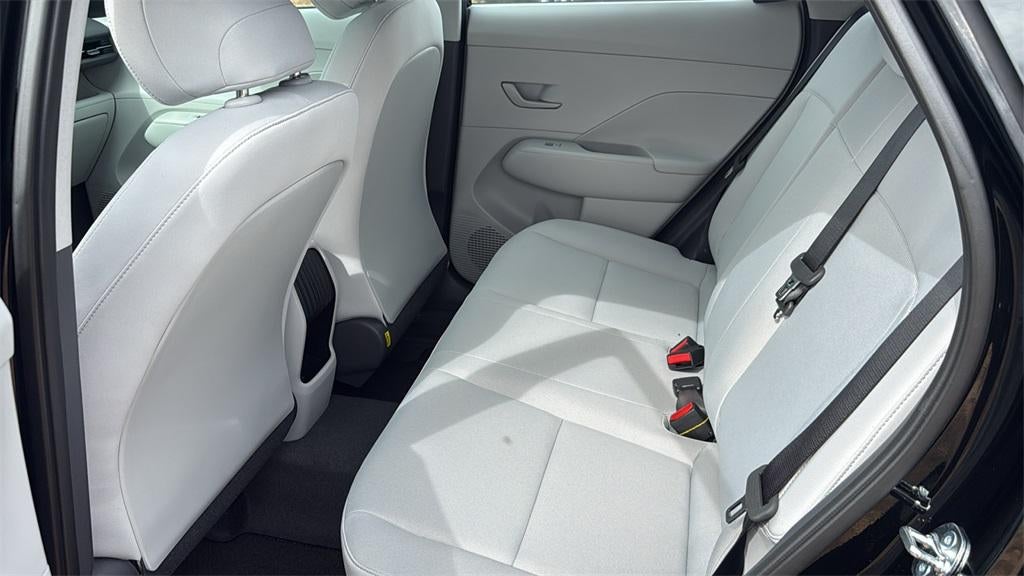 2026 Hyundai KONA SE FWD