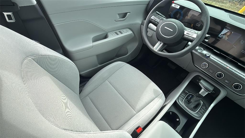 2026 Hyundai KONA SE FWD