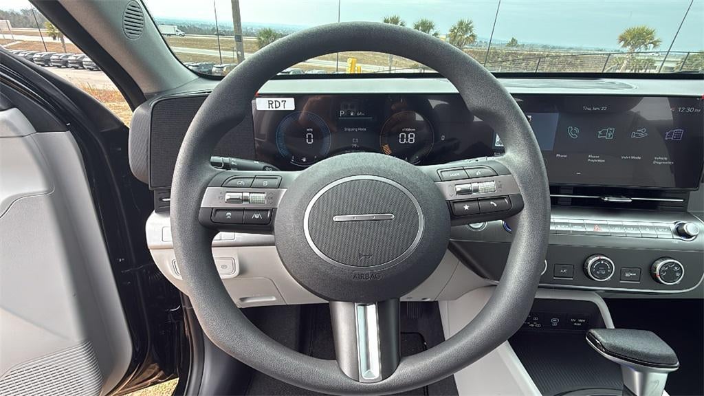 2026 Hyundai KONA SE FWD