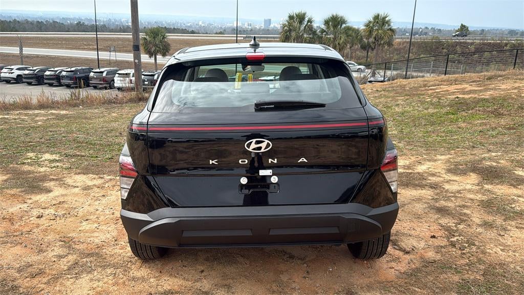 2026 Hyundai KONA SE FWD