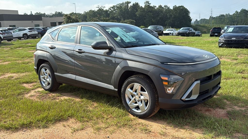 2027 Hyundai KONA SE FWD