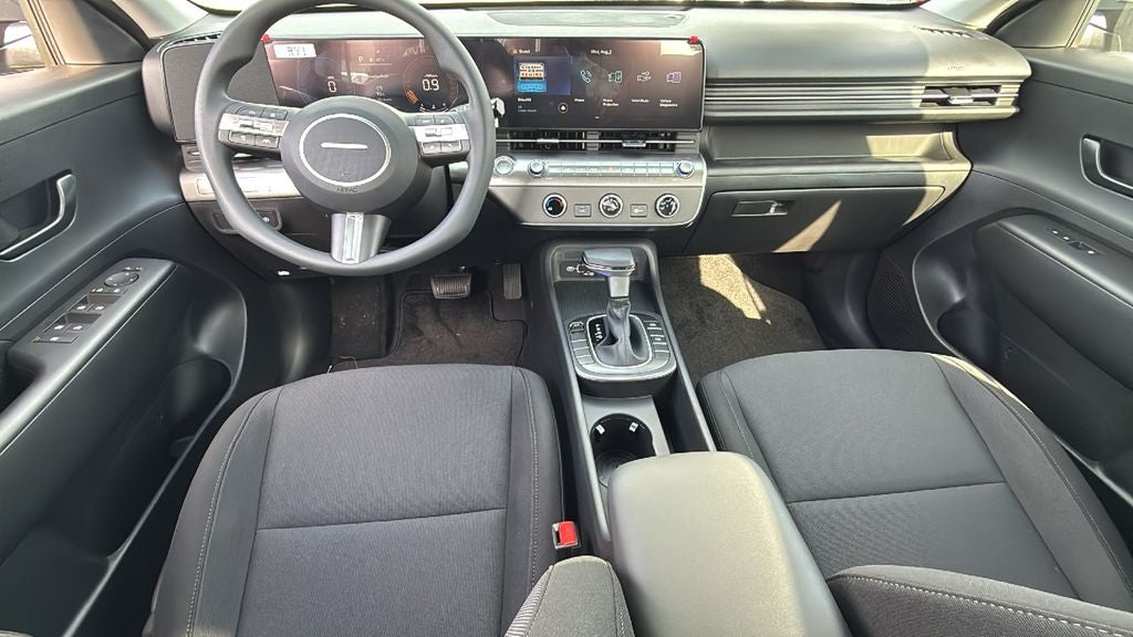 2027 Hyundai KONA SE FWD
