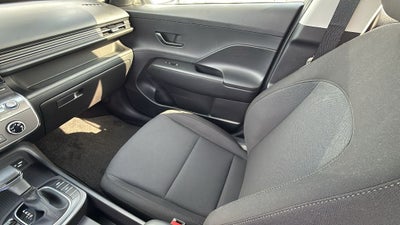 2027 Hyundai KONA SE FWD