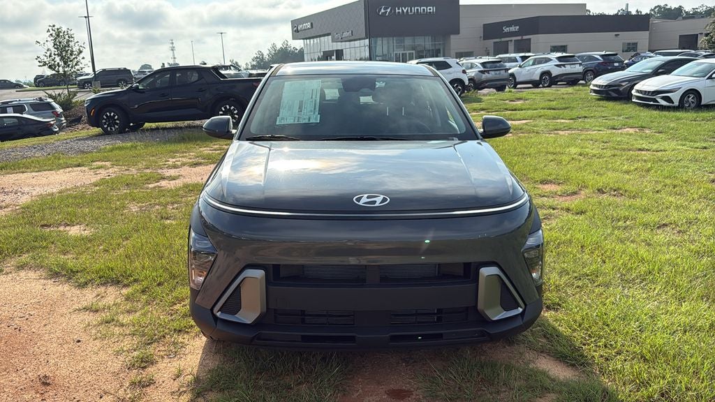 2027 Hyundai KONA SE FWD
