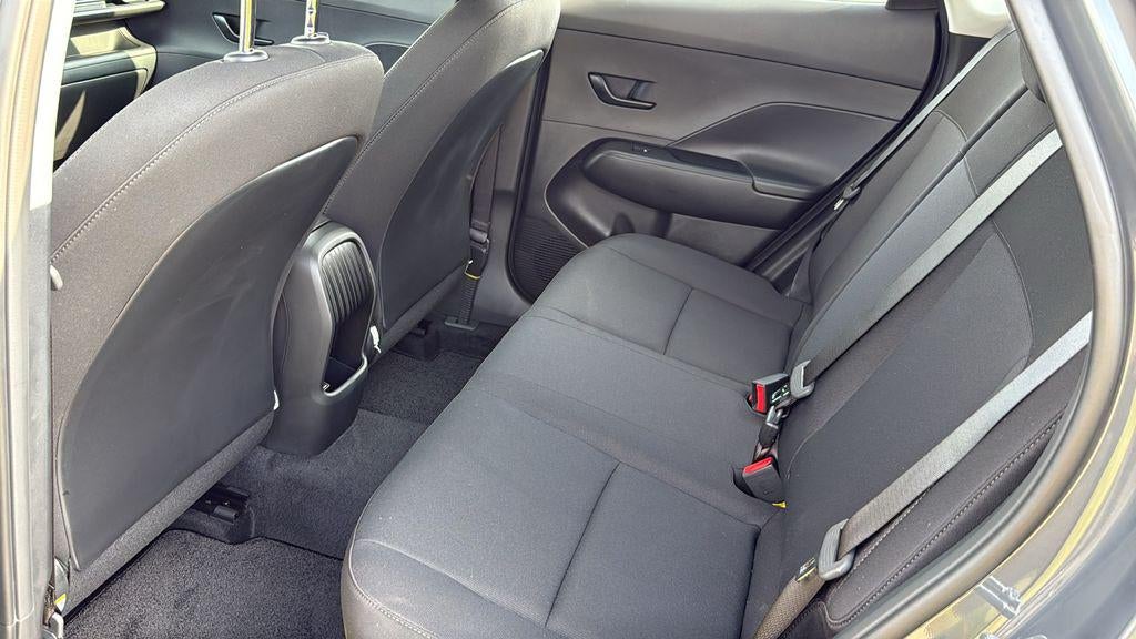 2027 Hyundai KONA SE FWD