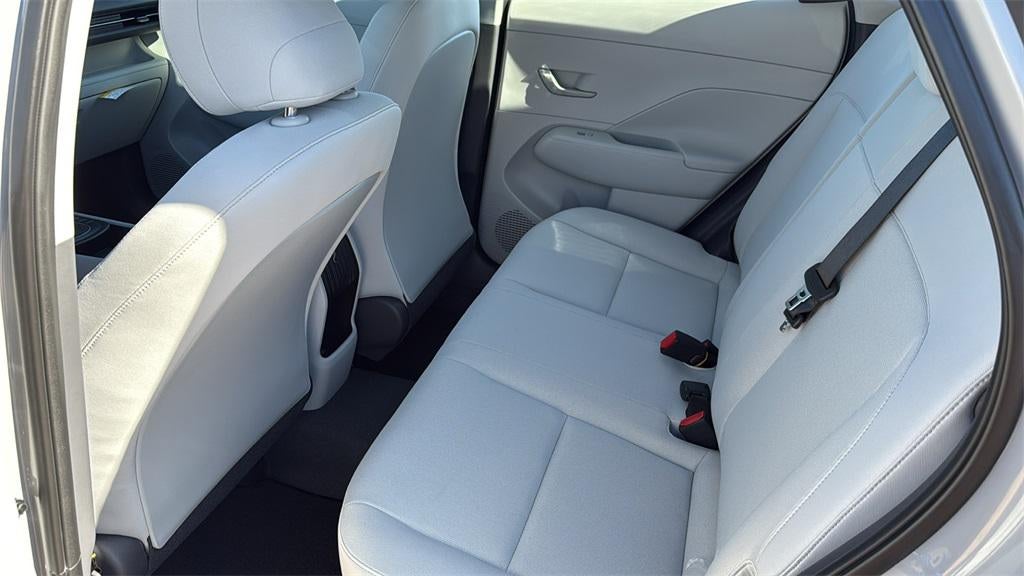 2026 Hyundai KONA SE FWD