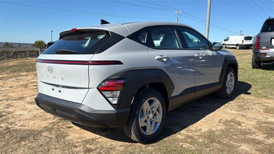 2026 Hyundai KONA SE FWD