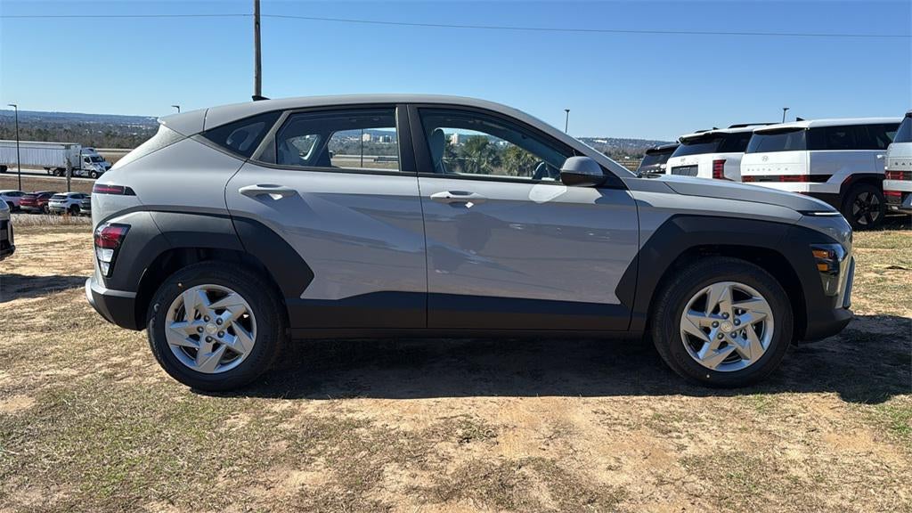 2026 Hyundai KONA SE FWD