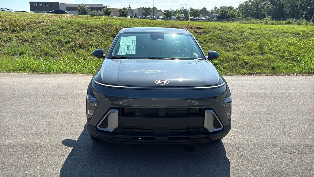 2027 Hyundai KONA SE FWD