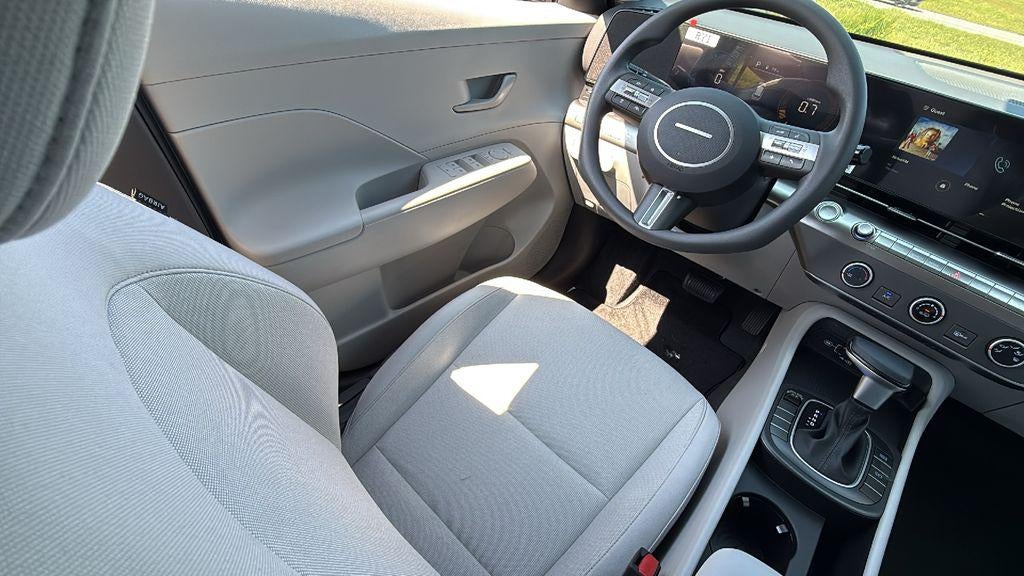 2027 Hyundai KONA SE FWD