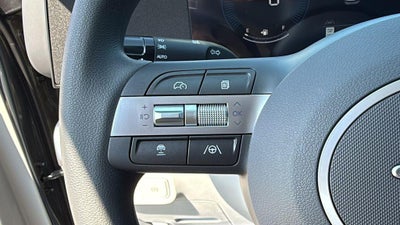 2027 Hyundai KONA SE FWD