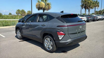 2027 Hyundai KONA SE FWD