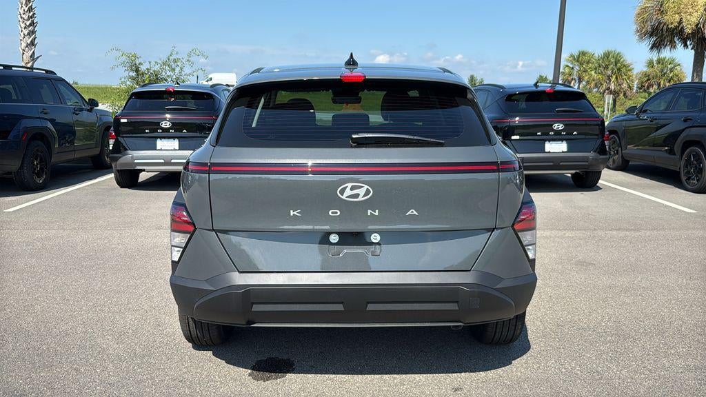 2027 Hyundai KONA SE FWD