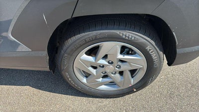 2027 Hyundai KONA SE FWD