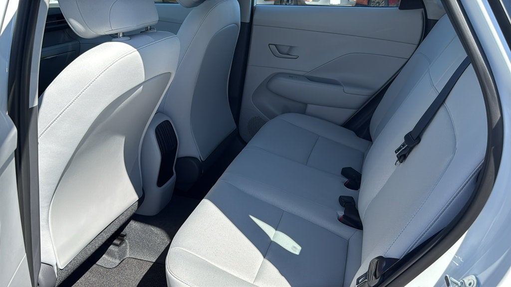 2027 Hyundai KONA SE FWD