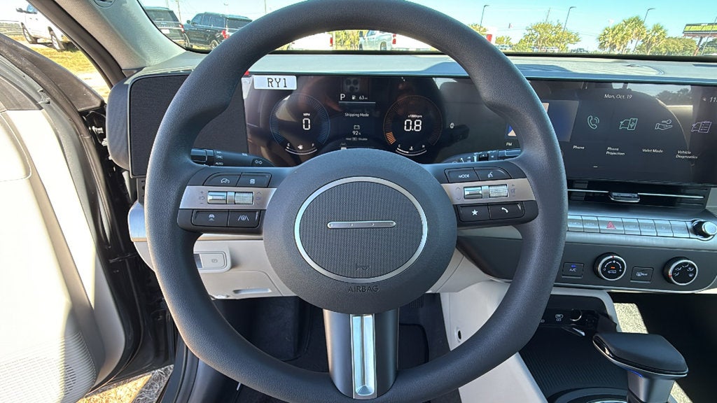 2027 Hyundai KONA SE FWD