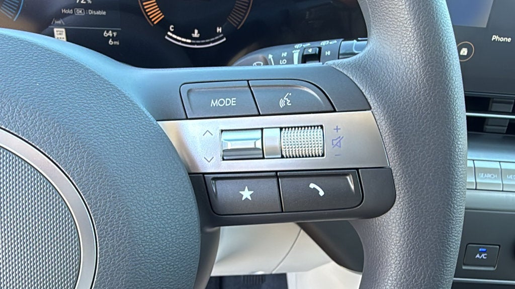 2027 Hyundai KONA SE FWD
