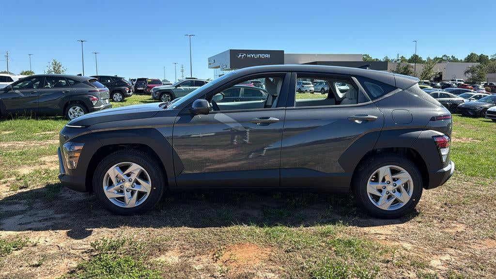2027 Hyundai KONA SE FWD