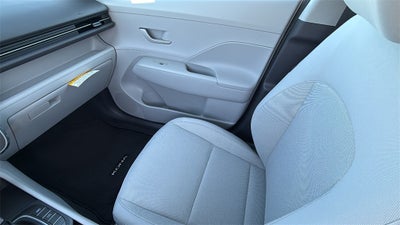 2026 Hyundai KONA SE FWD