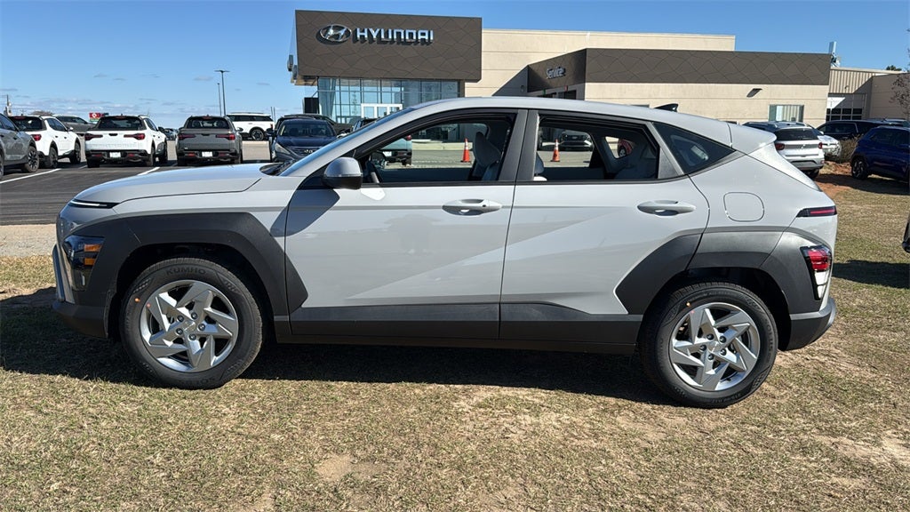 2026 Hyundai KONA SE FWD