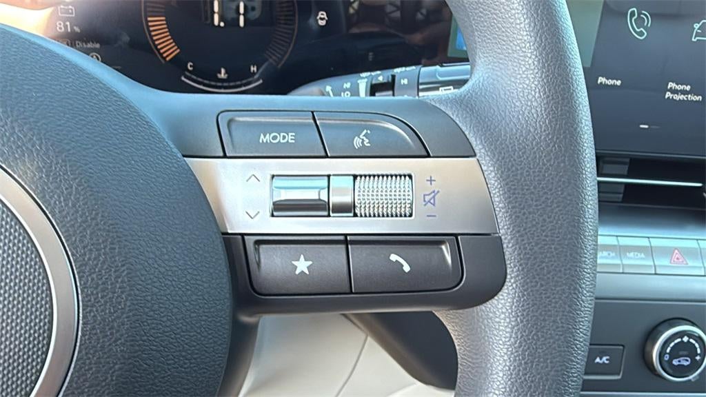 2026 Hyundai KONA SE FWD