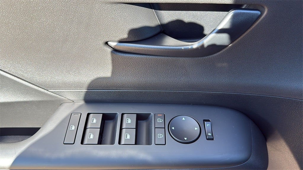 2026 Hyundai KONA SE FWD