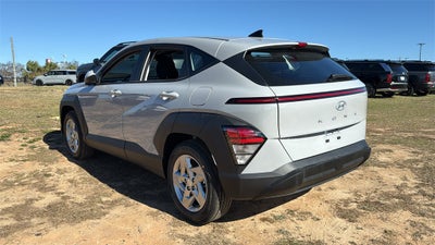 2026 Hyundai KONA SE FWD