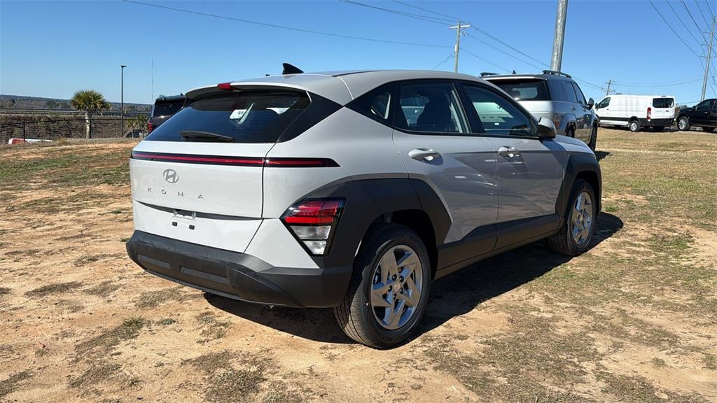 2026 Hyundai KONA SE FWD