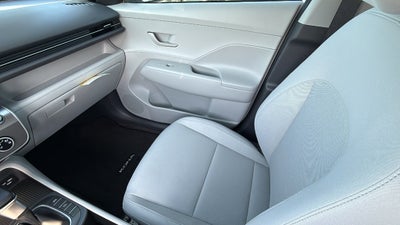 2027 Hyundai KONA SE FWD