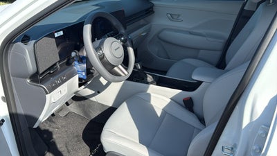 2027 Hyundai KONA SE FWD