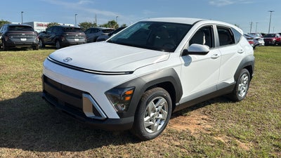 2027 Hyundai KONA SE FWD