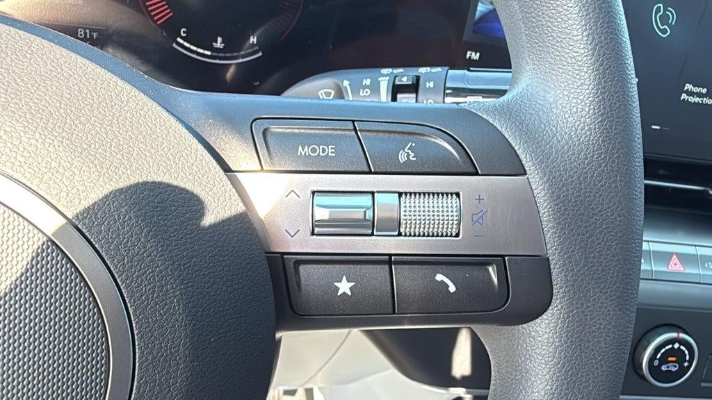 2027 Hyundai KONA SE FWD