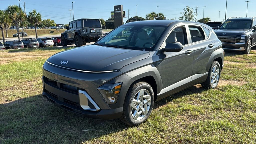 2027 Hyundai KONA SE FWD