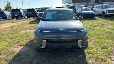 2027 Hyundai KONA SE FWD