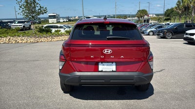 2026 Hyundai KONA SE