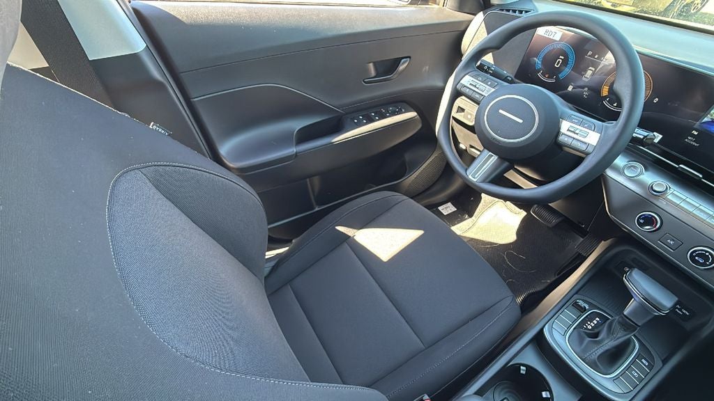 2026 Hyundai KONA SE FWD