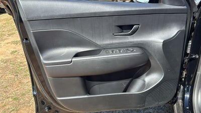 2026 Hyundai KONA SE FWD